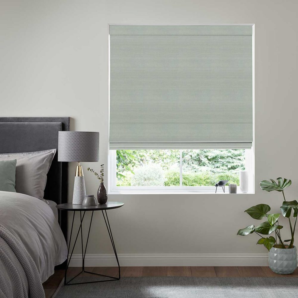 Vegas Moonstone Roman Blind