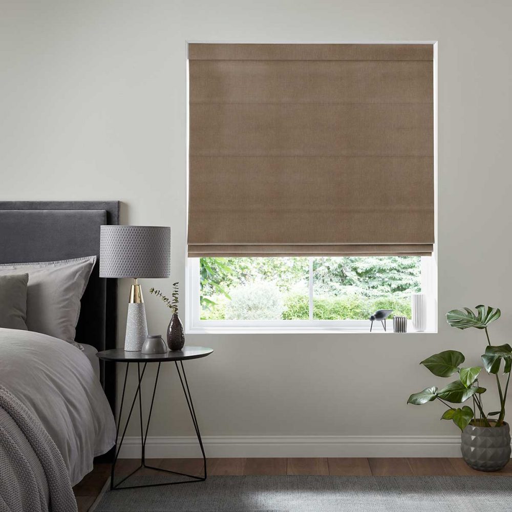 Denver Otter Roman Blind