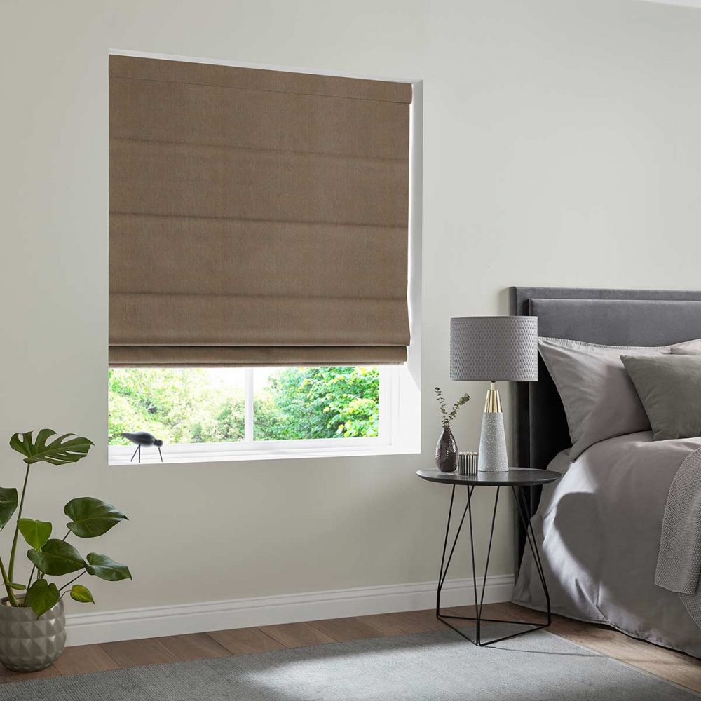 Denver Otter Roman Blind