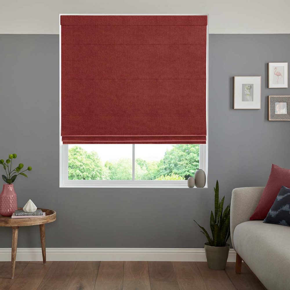 Frida Scarlet Roman Blind