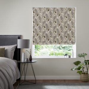 Madeleine  Linen Roman Blind