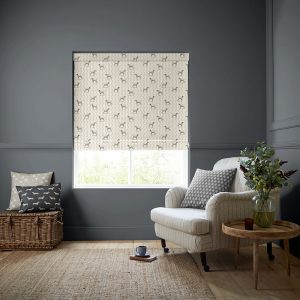 Fred Linen Roman Blind