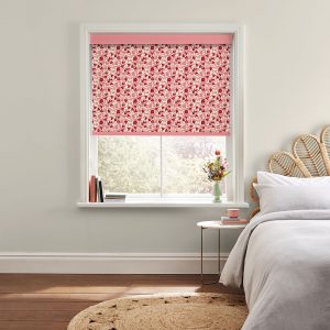 Marble Hearts Ditsy Red Roller Blinds