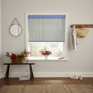 Wiggle Rose Blue Roller Blinds