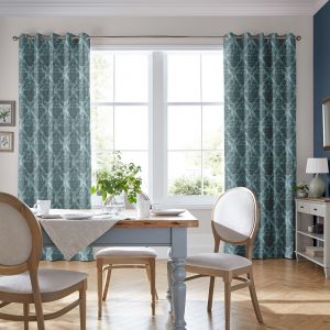 Forden Spruce Curtain